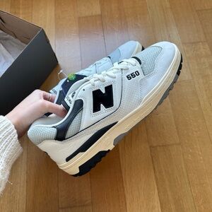 NWT New Balance 550s Sea Salt Black